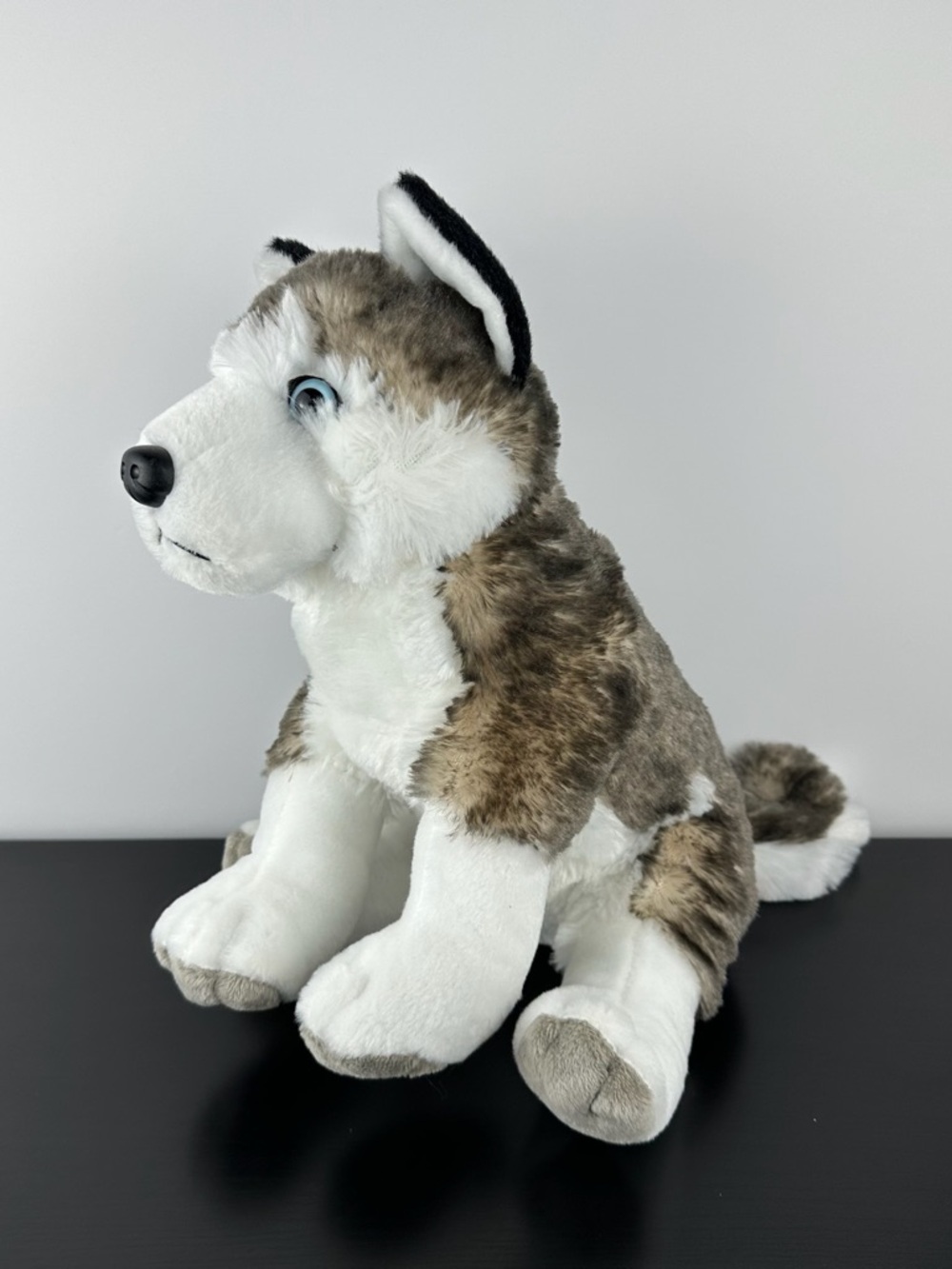 Wild Republic K&M Cuddlekins Siberian Husky Wolf 12” Big Blue Eyes Plush